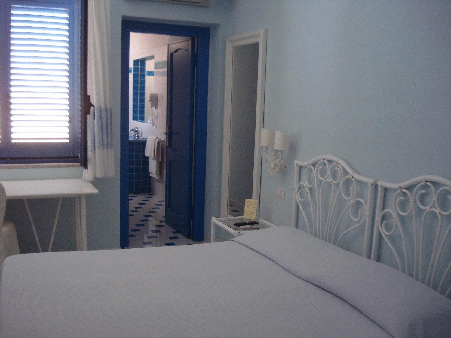 Hotel La Lampara غولفو أرانتْشي المظهر الخارجي الصورة